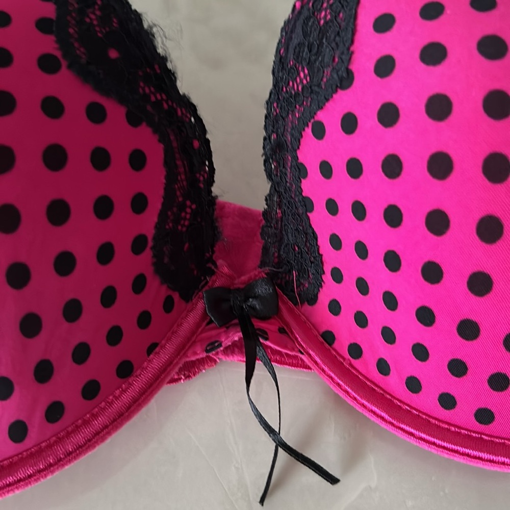 Bra - Picture 2 of 15